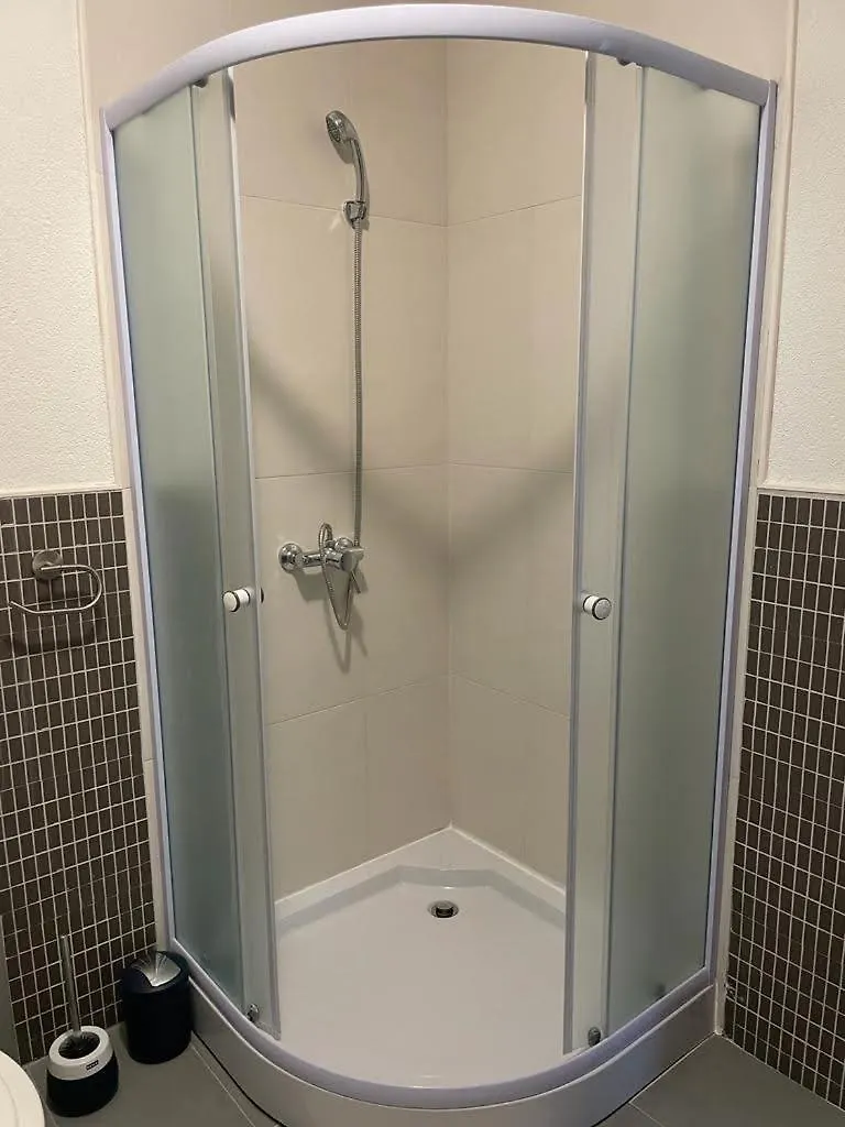 Apartment Bobovik - 3 Bedrooms ヴィル